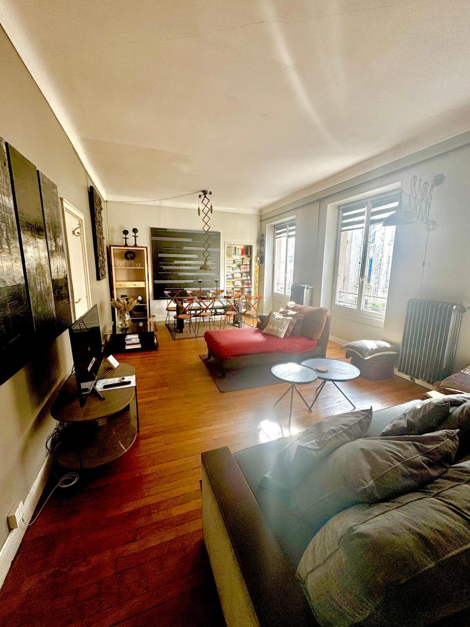 Boutique Saint Germain * Paris